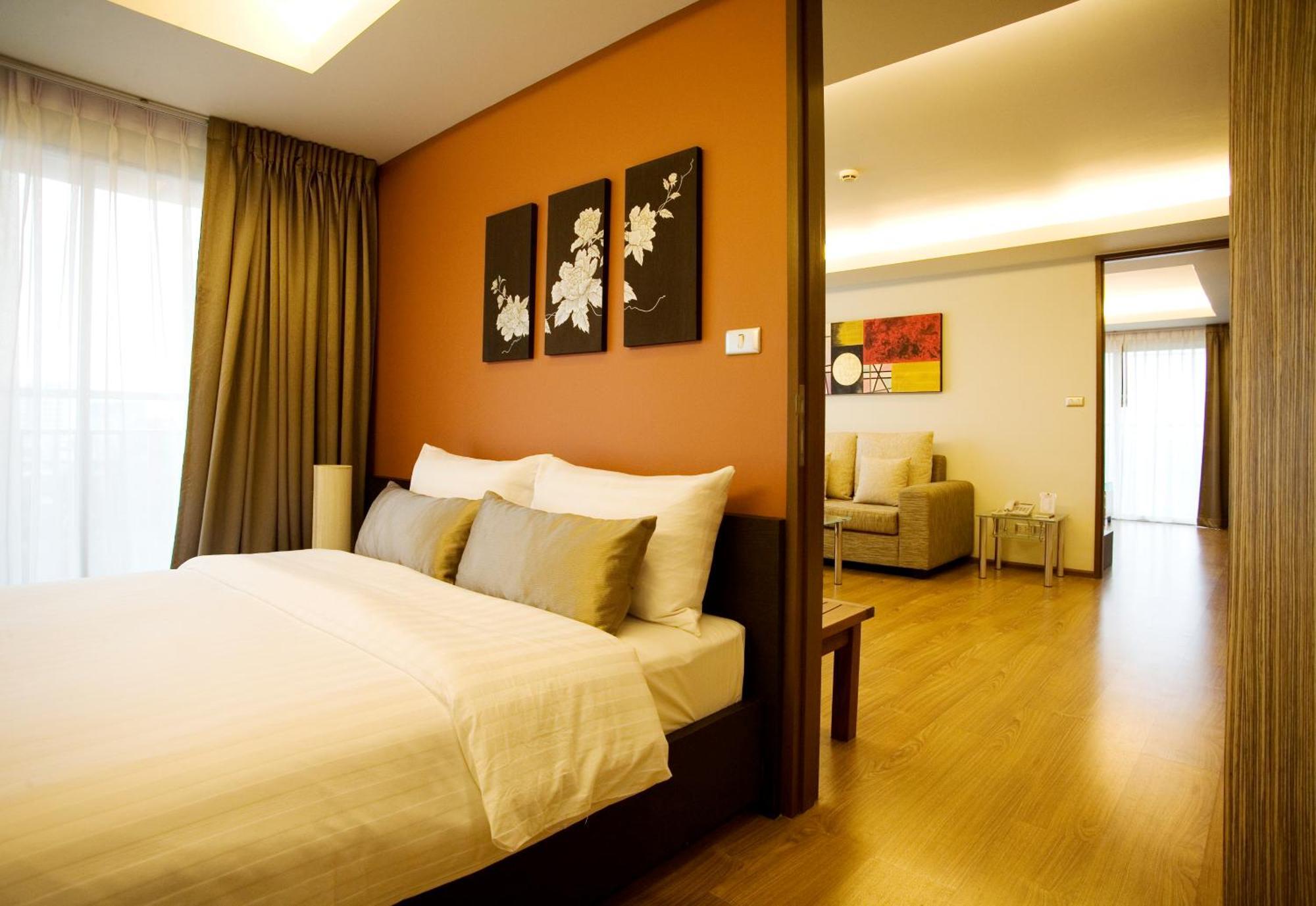 Olive Hotel & Residence Bangkok Sukhumvit 101 Exterior photo