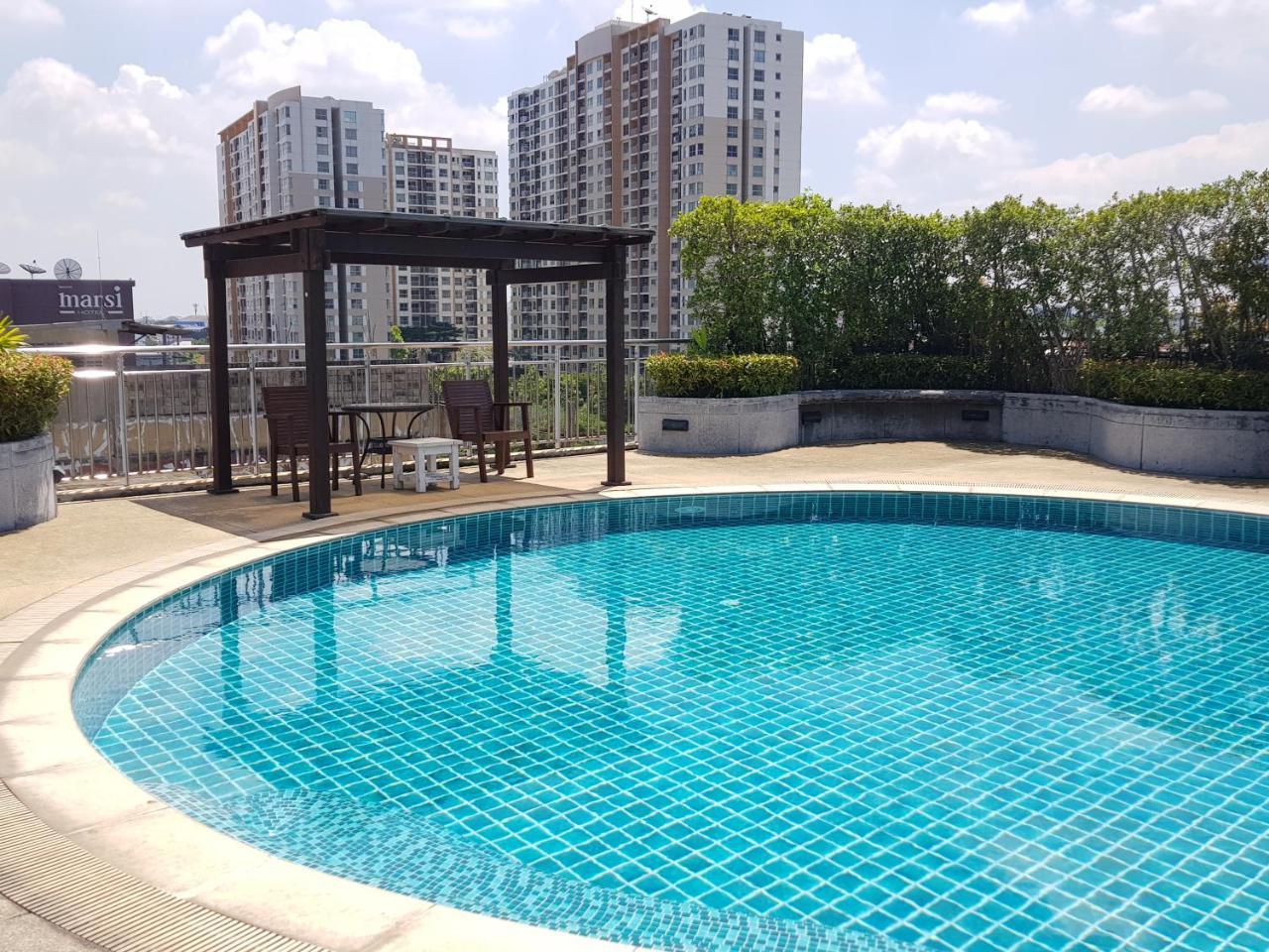 Olive Hotel & Residence Bangkok Sukhumvit 101 Exterior photo