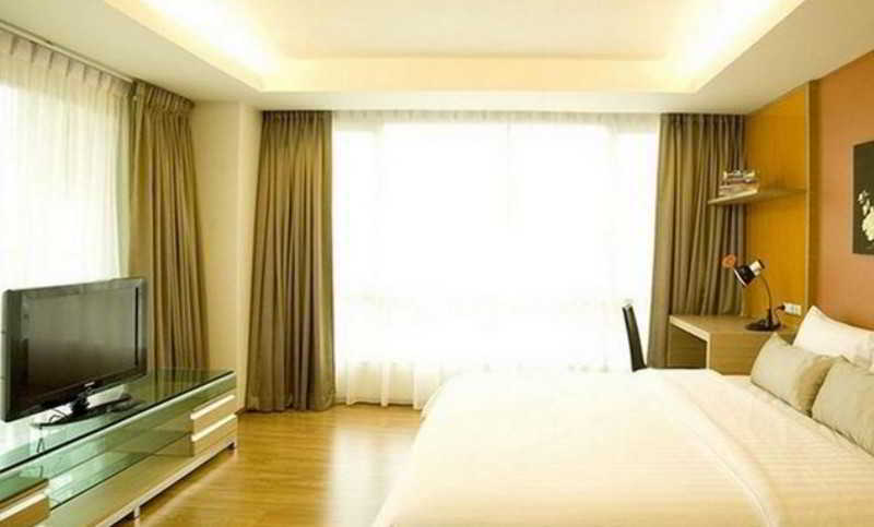 Olive Hotel & Residence Bangkok Sukhumvit 101 Exterior photo
