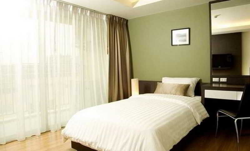 Olive Hotel & Residence Bangkok Sukhumvit 101 Exterior photo